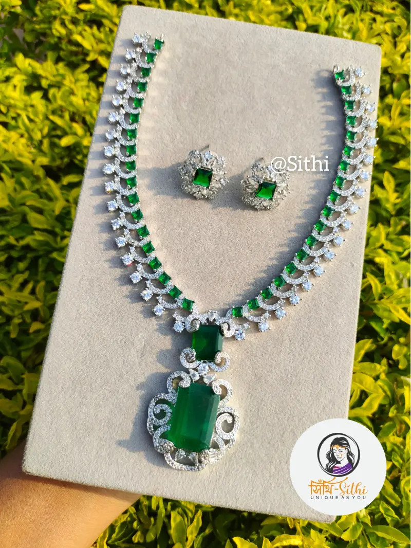 The Nita AD Emerald Cut Set