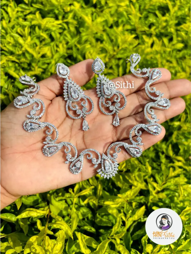 Zircon Vine Necklace Set With Pear Drop Earrings